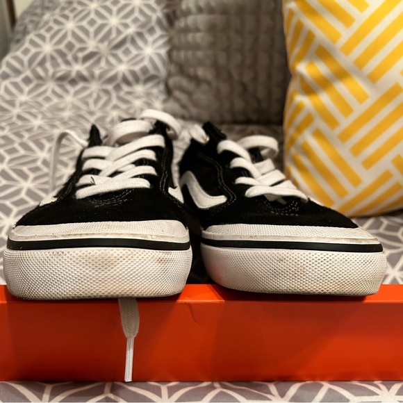 VANS PRO - Picture 8 of 16